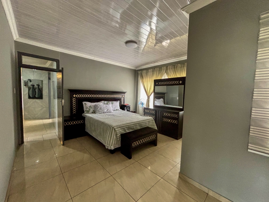4 Bedroom Property for Sale in Bodorp North West